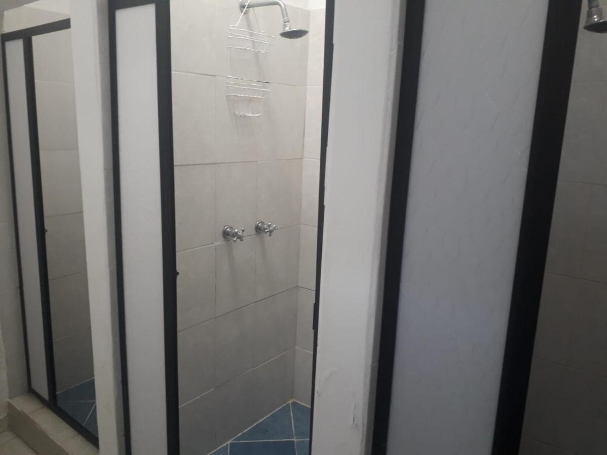Hostal Komfort Medellín Exteriör bild